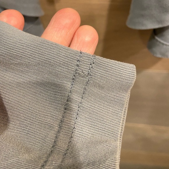 GUESS Cropped Cardigan Blazer - Picture 8 of 14